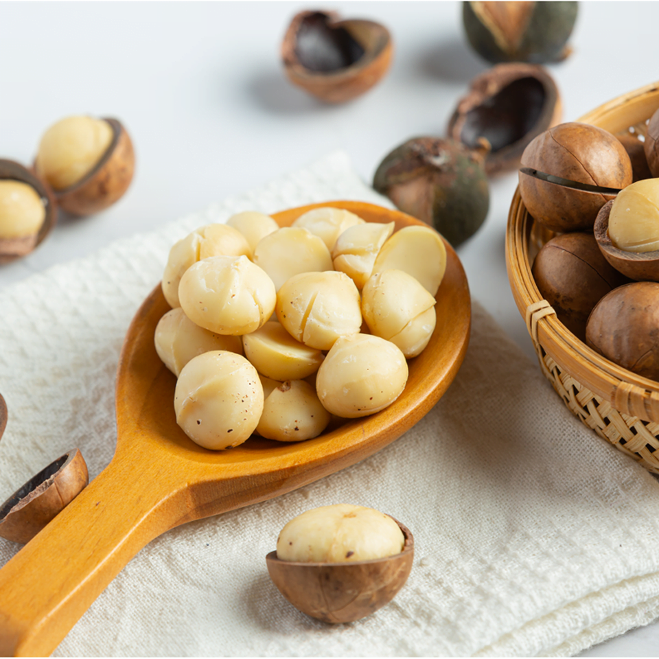 macadamia-nuts